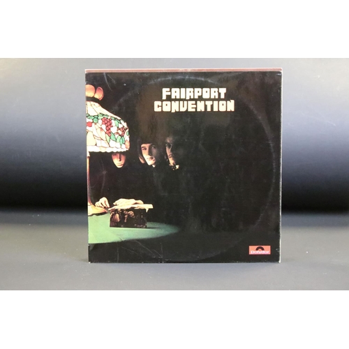 353 - Vinyl - 7 Fairport Convention UK pressing LPs to include Self Titled (first press 583035 A1/B1) Vg, ... 