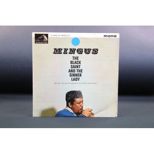 733 - Vinyl - 6 Charles Mingus albums including early examples to include: The Black Saint And The Sinner ... 