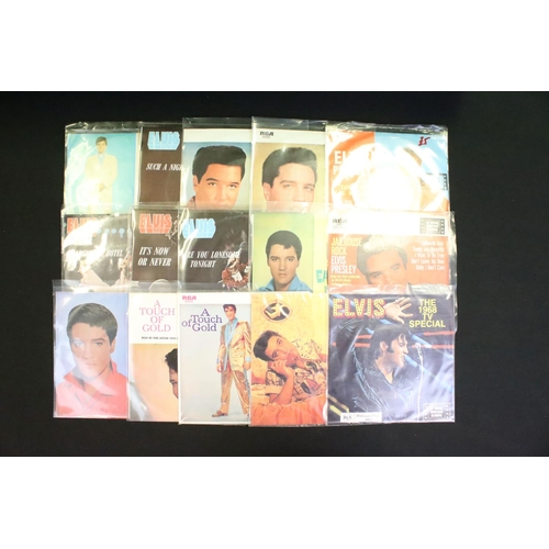 252 - Vinyl - 33 Elvis Presley Australian early 1980’s EP’s, all in picture sleeves. Condition VG+ overall... 