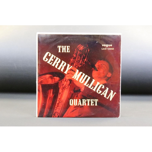 725 - Vinyl - 10 Gerry Mulligan albums including original early pressings on London, Vogue, HMV and Fontan... 