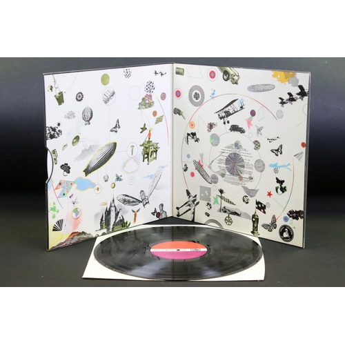 24 - Vinyl - Led Zeppelin III original plum Atlantic labels, A5/B5 matrices, Peter Grant credit, fully wo... 