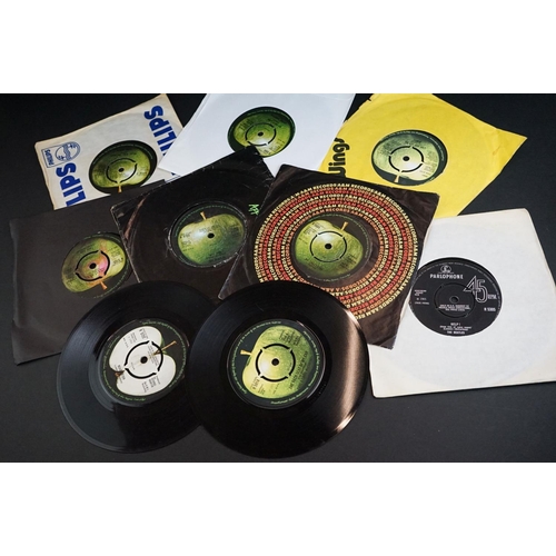 205 - Vinyl - 26 mainly The Beatles contract pressing 7” 45rpm singles, including Decca Contract, Oriole C... 