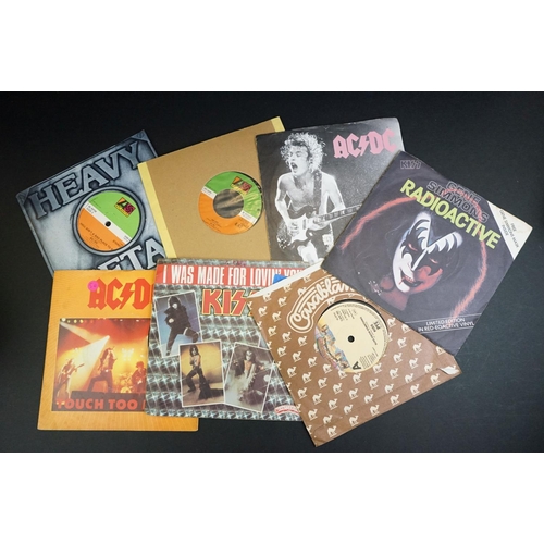 237 - Vinyl - Heavy Metal / Rock 44 7” 45rpm singles and 3 flexi discs to include: Motörhead, Black Sabbat... 