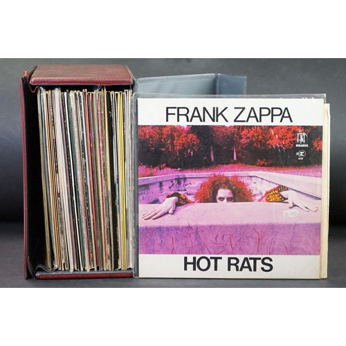 337 - Vinyl - 31 Frank Zappa / Mothers Of Invention LPs including foreign pressings, double LPs, reissues,... 