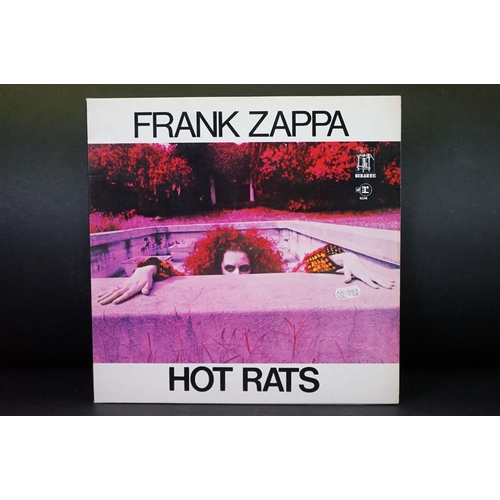 337 - Vinyl - 31 Frank Zappa / Mothers Of Invention LPs including foreign pressings, double LPs, reissues,... 