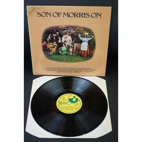 684 - Vinyl & Autograph – 12 late 1970’s Folk / Acid Folk mainly UK original albums including many private... 