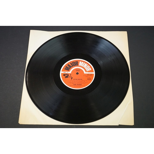 689 - Vinyl – 6 Rare folk / acid folk albums including private pressing to include: Ferre Grignard – Capta... 