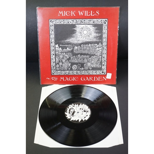 691 - Vinyl & Autographs – 8 Modern Folk albums and two 10” records to include: Mick Wills – Magic Garden ... 