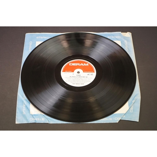 119 - Vinyl - 2 original UK pressing Keef Hartley Band albums on Deram Records to include: Halfbreed (Dera... 