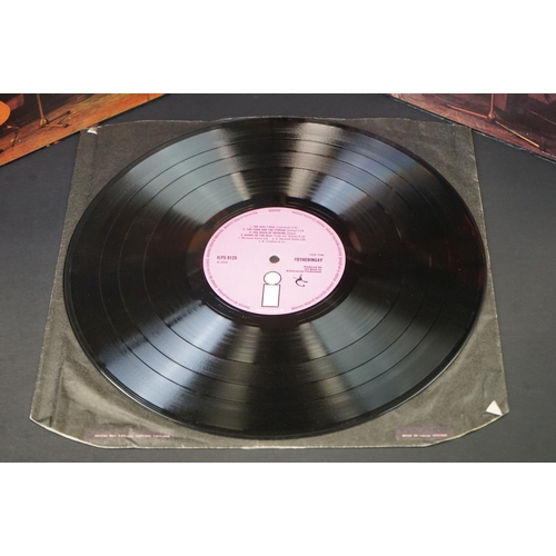 134 - Vinyl - 6 original pressing albums on the pink i Island Records labels to include: Fotheringay – Fot... 