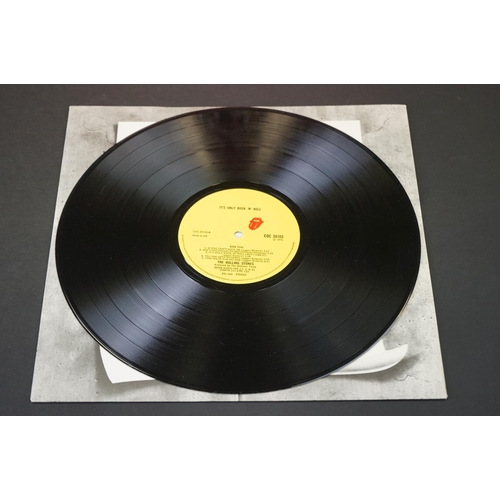 395 - Vinyl - 11 Rolling Stones LPs to include Out Of Our Heads, Between The Buttons, No.2 (flipback sleev... 