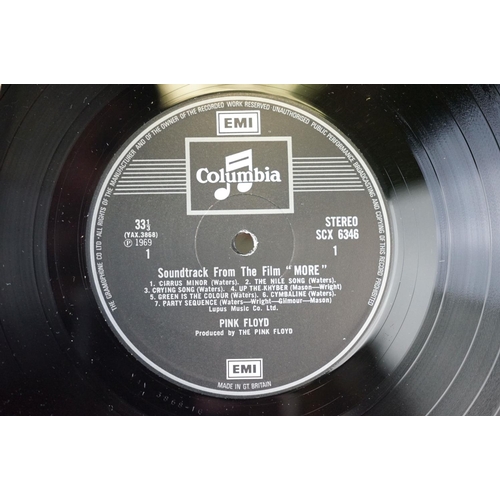 404 - Vinyl - 7 UK pressing Pink Floyd & related albums to include: Dark Side Of The Moon ( A-6 / B - 4 st... 