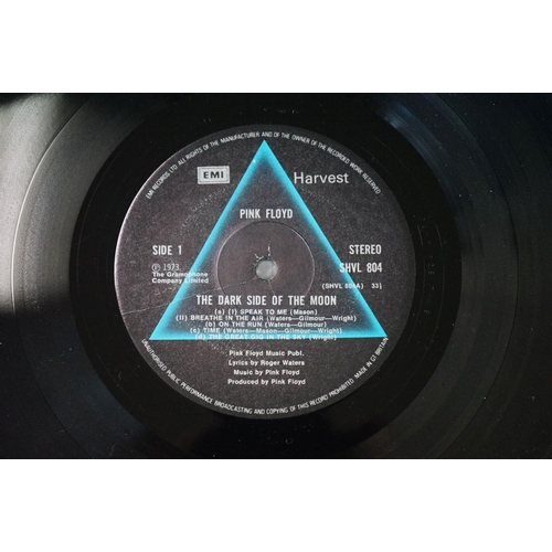 404 - Vinyl - 7 UK pressing Pink Floyd & related albums to include: Dark Side Of The Moon ( A-6 / B - 4 st... 