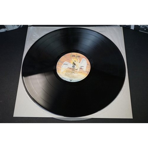 372 - Vinyl - 4 Led Zeppelin LPs to include In Through The Out Door (variation C), IV (four symbols), Pres... 