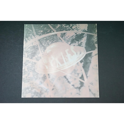 470 - Vinyl - Pixies, 2 albums and one 12” single to include: Best Of Pixies (Wave Of Mutilation) (UK 2011... 