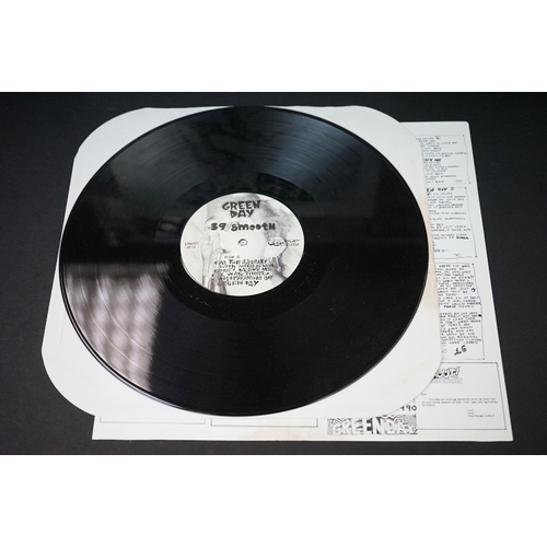 475 - Vinyl - Green Day - 39 / Smooth, USA 1991, 2nd pressing with P.O. Box 11374, Berkeley Calif. 94701 a... 