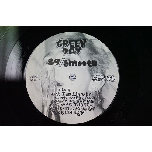 475 - Vinyl - Green Day - 39 / Smooth, USA 1991, 2nd pressing with P.O. Box 11374, Berkeley Calif. 94701 a... 