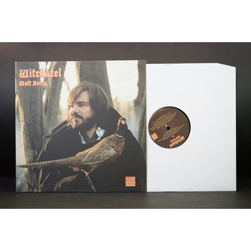 569 - Vinyl - 9 recent release Indie / Alternative albums to include: Gruff Rhys – Seeking New Gods (Green... 