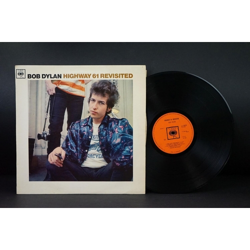 584 - Vinyl - 8 Bob Dylan Original UK albums to include: Blonde On Blonde (Original UK Double Mono album),... 