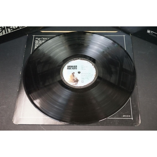 594 - Vinyl - 10 Pink Floyd albums to include: Dark Side Of The Moon (30th Anniversary issue), Animals (2 ... 