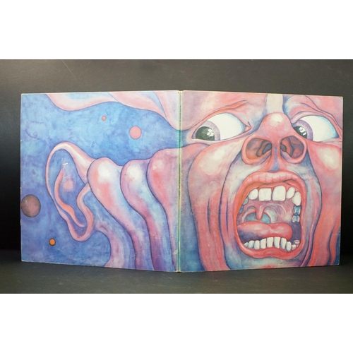 595 - Vinyl - 5 King Crimson and members albums to include: In The Court Of The Crimson King (Pink Rim lab... 