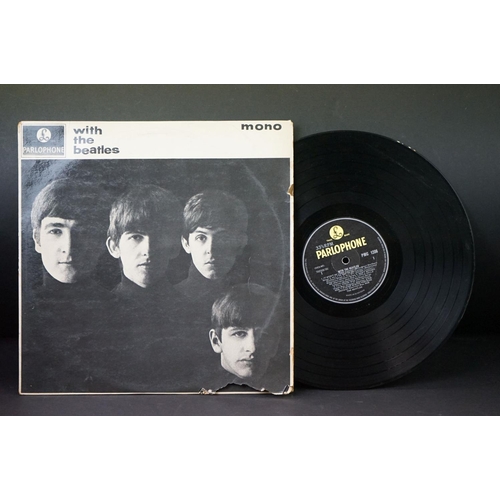 600 - Vinyl - 8 The Beatles albums to include: The White Album (number 0460508 Top Opening Stereo press wi... 