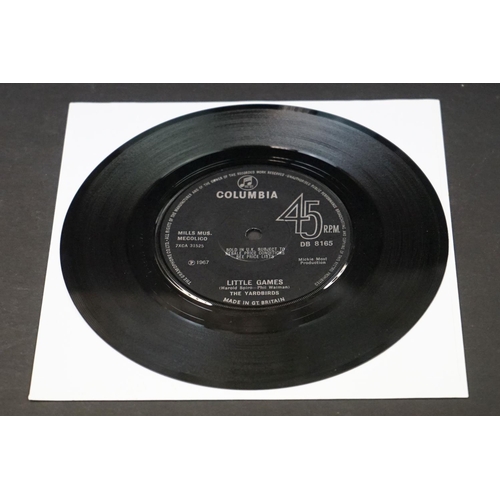 95 - Vinyl & Autographs - The Yardbirds - Little Games. Original UK 1st pressing single, signed on the sl... 