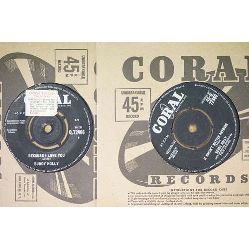 245 - Vinyl - Over 150 Buddy Holly UK singles on Coral Records spanning his career, including many Tri-Cen... 