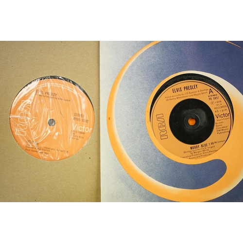 249 - Vinyl - Approx 100 Elvis Presley UK 7” singles on the Orange RCA labels, including many label variat... 