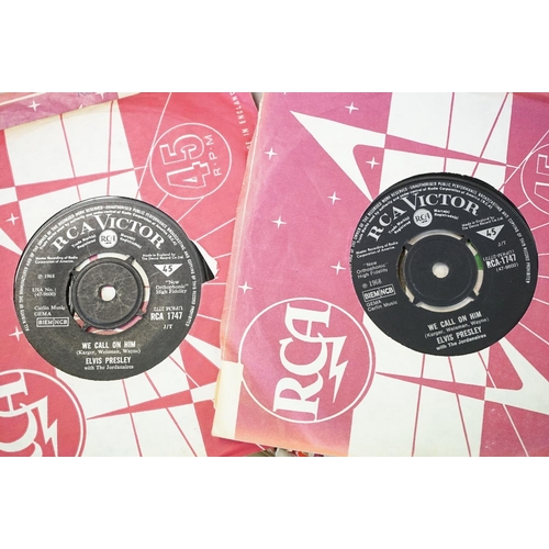 250 - Vinyl - Over 200 Elvis Presley UK 7” singles on the Black Silver RCA labels, including Tri- Centre, ... 