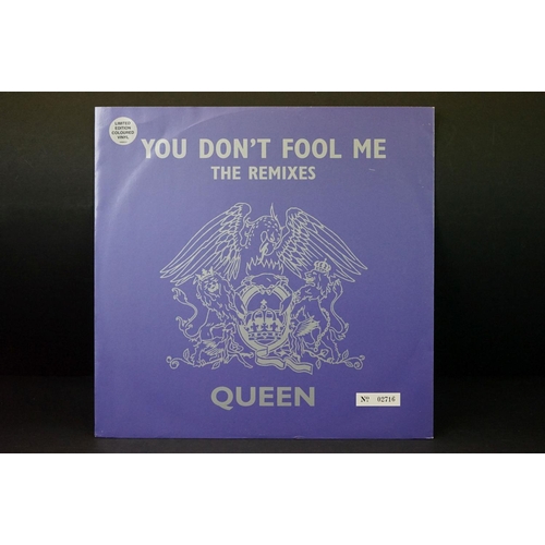 784 - Vinyl - Queen and members - twelve 12” singles including Limited Editions and foreign pressings to i... 