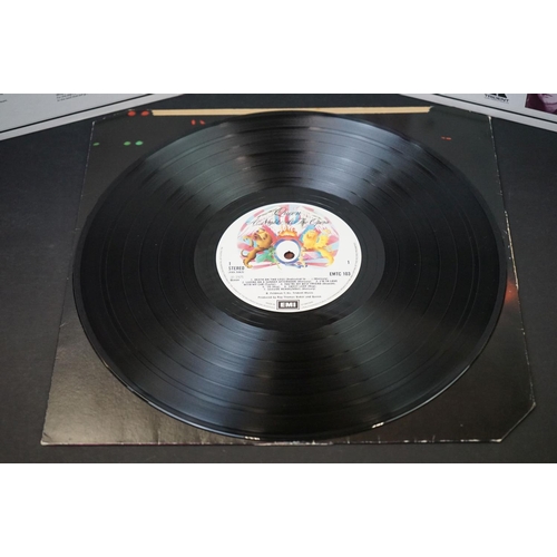 786 - Vinyl - 3 Queen albums to include: A Night At The Opera (Embossed Gatefold Sleeve, Printed inner, 3 ... 