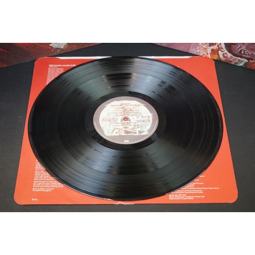 786 - Vinyl - 3 Queen albums to include: A Night At The Opera (Embossed Gatefold Sleeve, Printed inner, 3 ... 