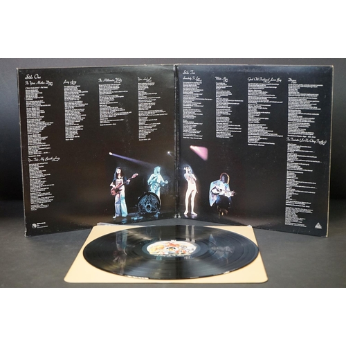 786 - Vinyl - 3 Queen albums to include: A Night At The Opera (Embossed Gatefold Sleeve, Printed inner, 3 ... 