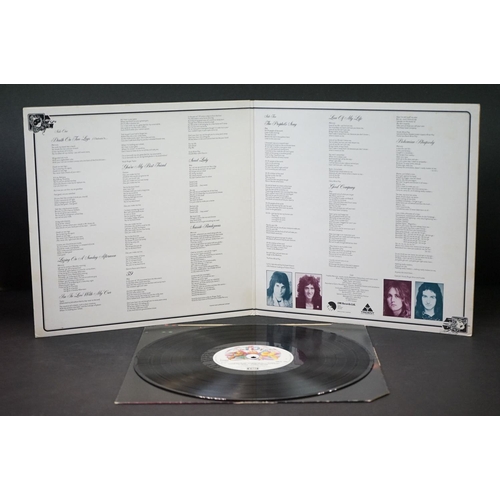 786 - Vinyl - 3 Queen albums to include: A Night At The Opera (Embossed Gatefold Sleeve, Printed inner, 3 ... 