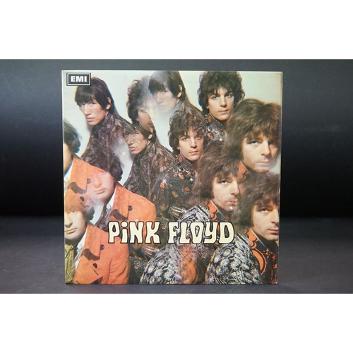 13 - Vinyl - Pink Floyd - The Piper At The Gates Of Dawn. Original UK Stereo pressing with blue on black ... 