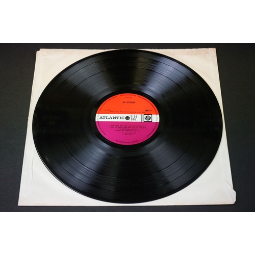 17 - Vinyl - Led Zeppelin I self titled, original UK 1st pressing on Atlantic Records 588 171, turquoise ... 