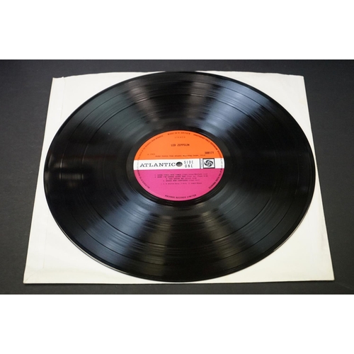 50 - Vinyl - 4 Led Zeppelin UK pressing albums to include Self Titled (UK 2nd pressing plum labels, Warne... 