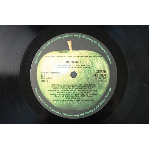 7 - Vinyl - The Beatles White Album No. 0331978, Stereo top loader, black inners, 4 photos & poster. Sle... 