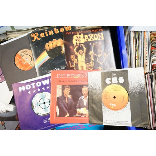 843 - Vinyl - Over 300 mainly 1970's and 80's 7