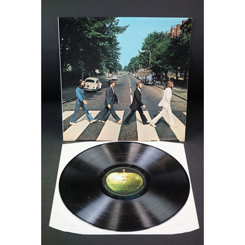 904 - Vinyl - 10 The Beatles LPs to include Abbey Road (misaligned Apple), Sgt Pepper (with cut outs), Rev... 