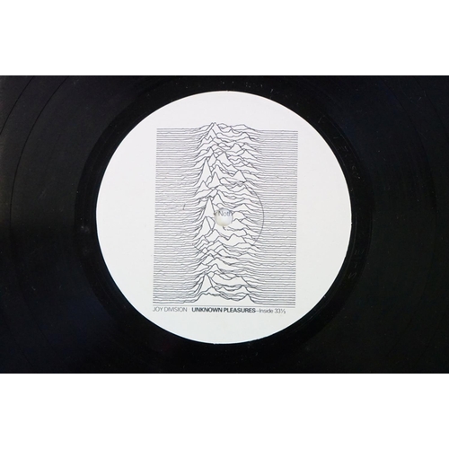 920 - Vinyl - 3 Joy Division Original UK albums to include: Unknown Pleasures (Textured sleeve, printed in... 