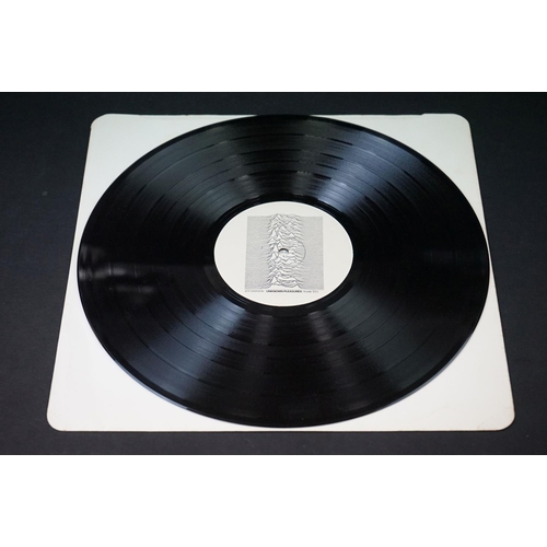 920 - Vinyl - 3 Joy Division Original UK albums to include: Unknown Pleasures (Textured sleeve, printed in... 