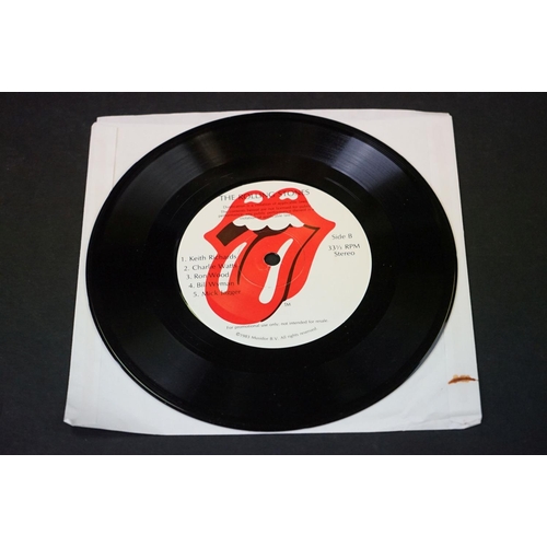 928 - Vinyl - 2 The Rolling Stones LPs, 10 12