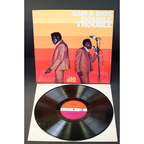 933 - Vinyl - 5 UK pressing Soul albums to include: Sam & Dave - Double Trouble (Atlantic plum labels, 587... 