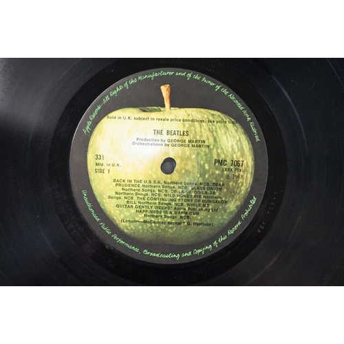 939 - Vinyl - 5 The Beatles & related LPs to include The White Album No.00530486 top loader, MFD in UK to ... 