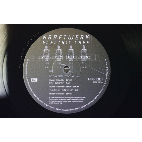 945 - Vinyl - 5 Kraftwerk / Krautrock UK press LPs and 1 12