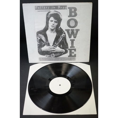 949 - Vinyl - David Bowie 2 Private Pressing albums to include: The 1980 Floor Show (Pig’s Eye Records) VG... 