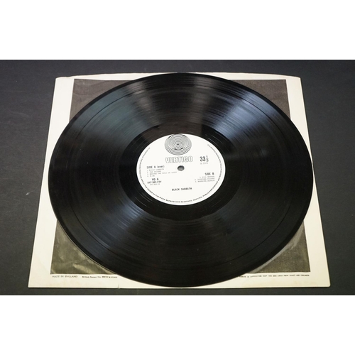 950 - Vinyl - Black Sabbath self titled on Vertigo Records V06, small swirl label with Dunbar credit, Vert... 