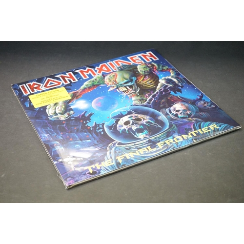 988 - Vinyl - Three Iron Maiden limited edition LP's to include The Final Frontier ltd edition double pict... 